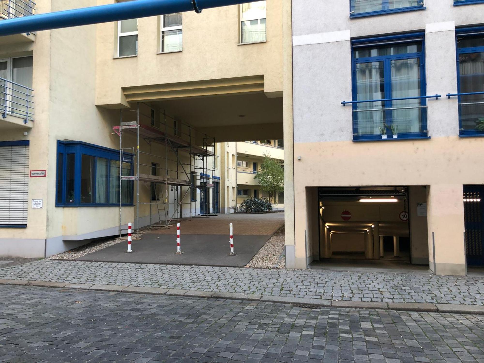 Sonnige Wohnung Im Zentrum Mit Terrasse U Tiefgarage - Netflix & Prime 라이프치히 외부 사진